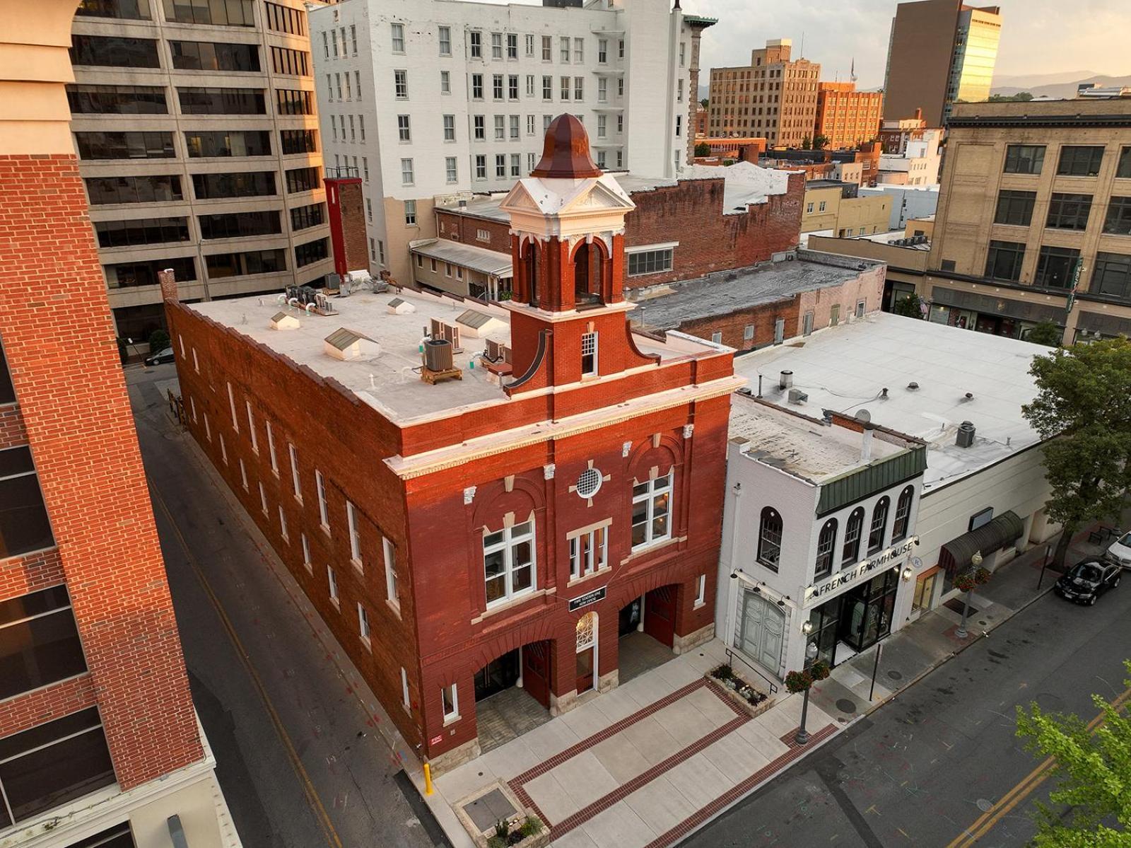 Fire Station One Boutique Hotel Roanoke Exterior photo